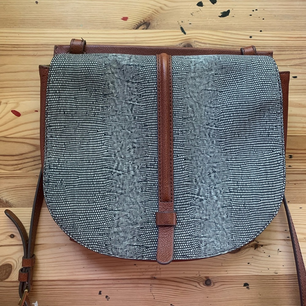 Fossil Crossbody Bag